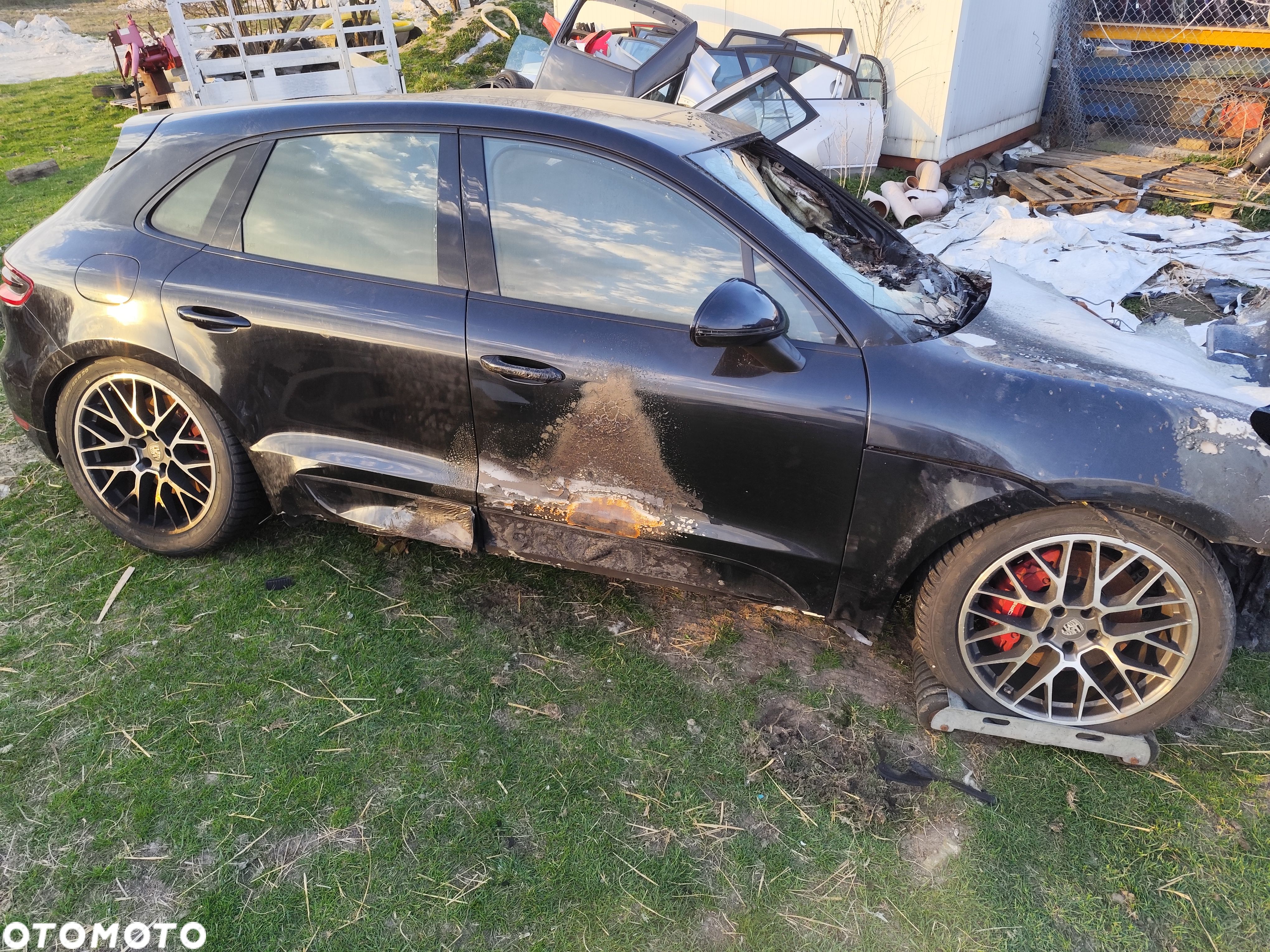 Porsche Macan Turbo S 14r. Karoseria Do rejestracji - 1