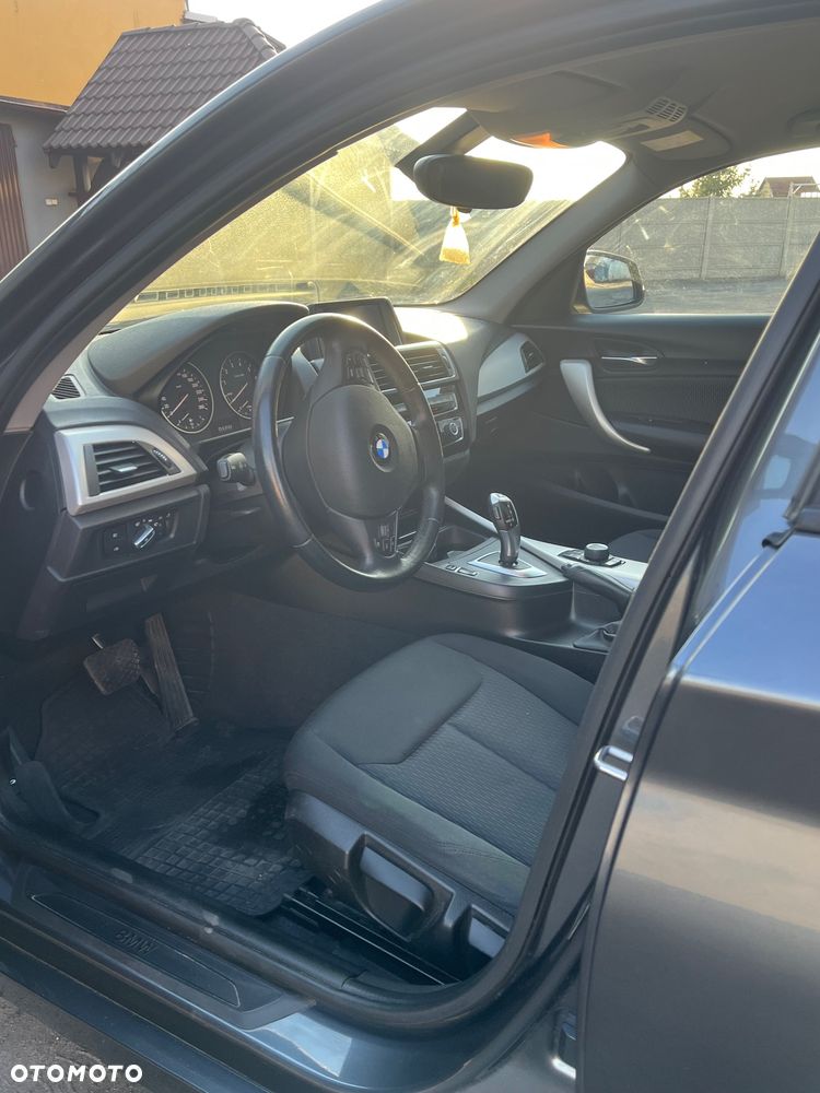 BMW Seria 1 120i - 18