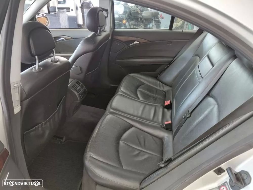 Mercedes-Benz E 220 CDI Classic - 14
