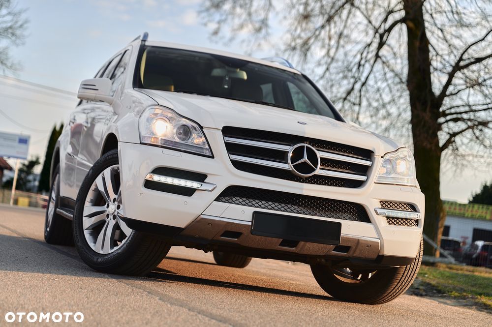 Mercedes-Benz GL 450 4Matic 7G-TRONIC - 3