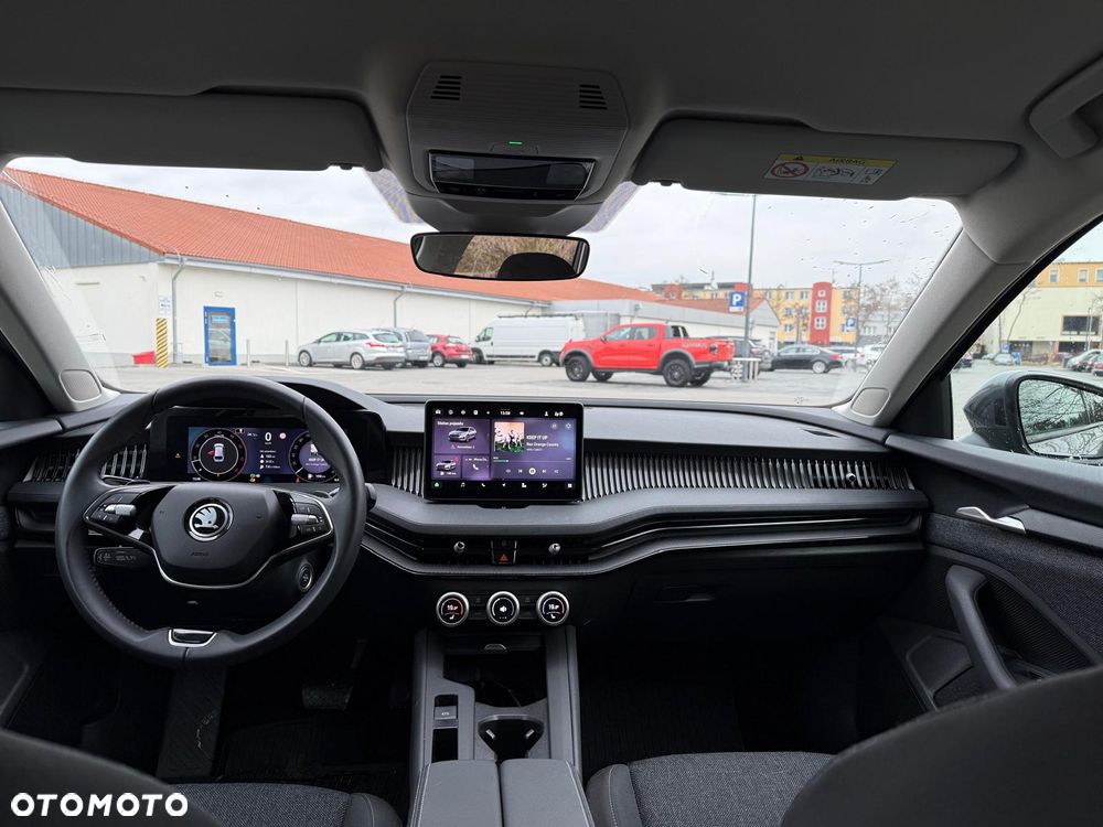 Skoda Superb 2.0 TDI SCR Essence DSG - 7