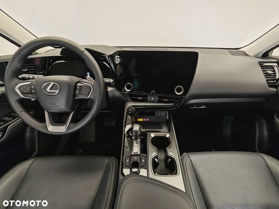 Lexus NX - 9