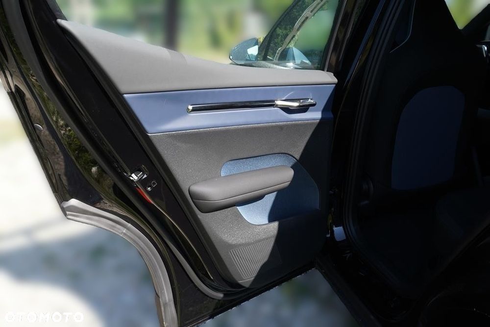 Volvo EX30 69kWh Single Motor Long Range Ultra - 8