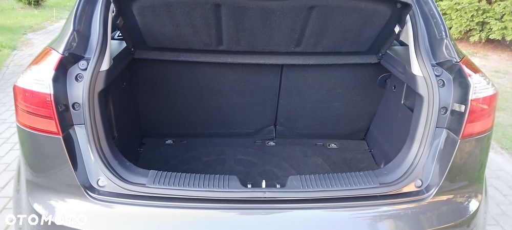 Kia Rio 1.2 Dream Team Edition - 16