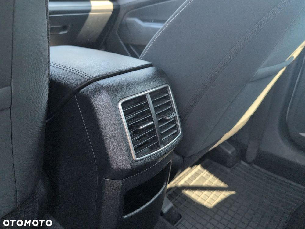Kia Sportage 1.6 T-GDI MHEV M 2WD DCT - 36