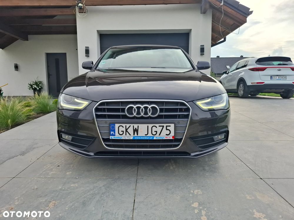 Audi A4 Limousine 2.0 TDI DPF Ambition - 9