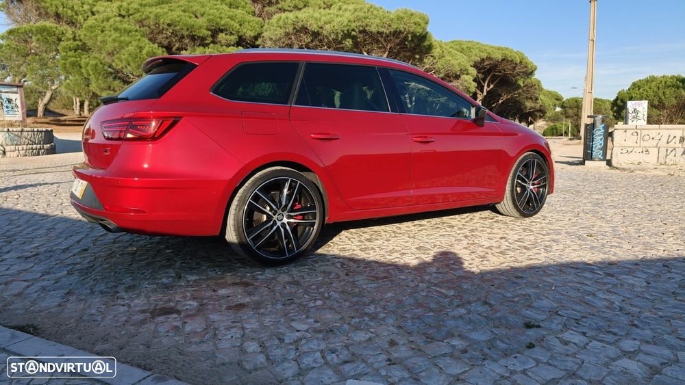 SEAT Leon ST 2.0 TSI Cupra 4Drive DSG S/S - 3