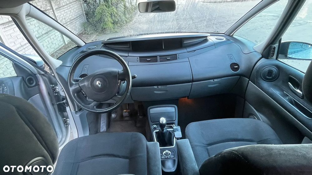 Renault Grand Espace 2.0 dCi FAP Edition PGA - 12