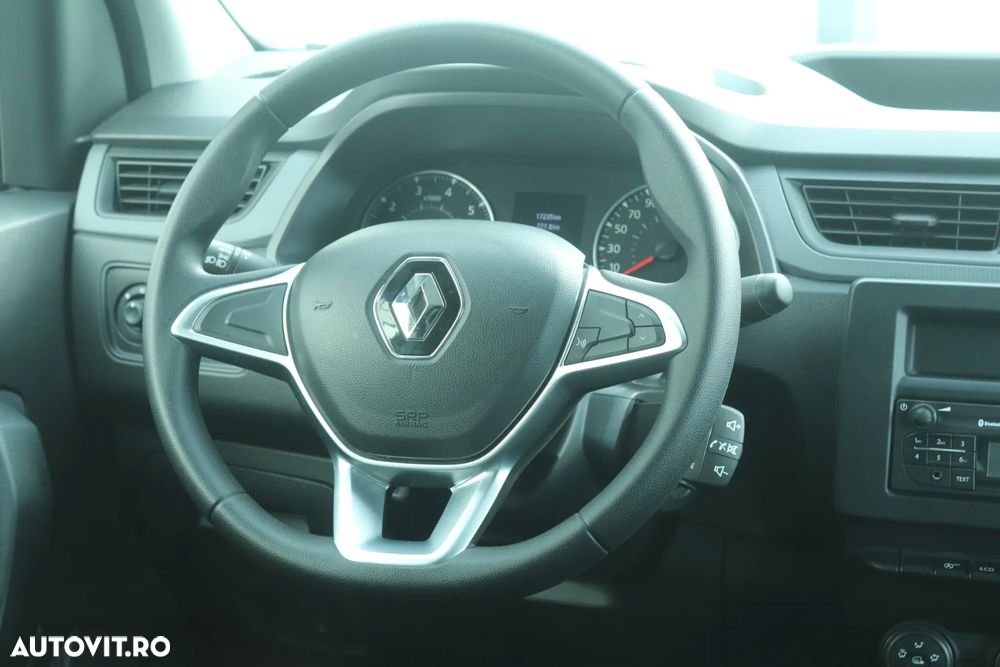 Renault Express - 18