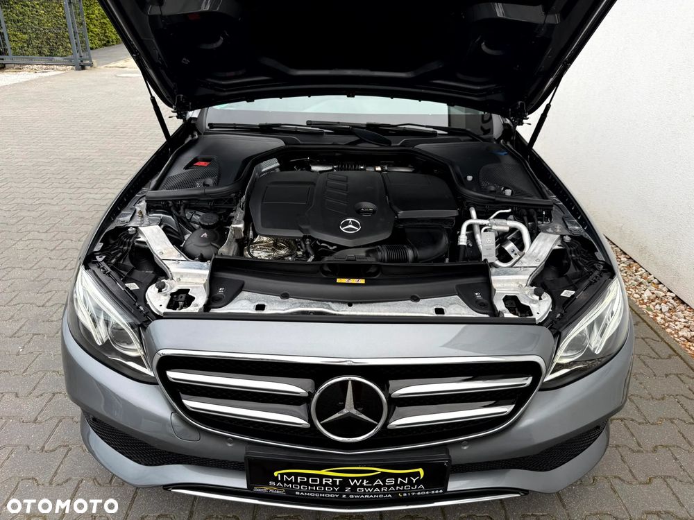 Mercedes-Benz Klasa E 220 d 9G-TRONIC Avantgarde - 32