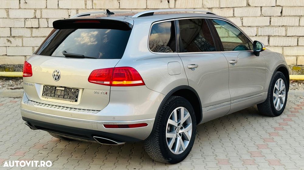 Volkswagen Touareg 3.0 V6 TDI BMT - 5