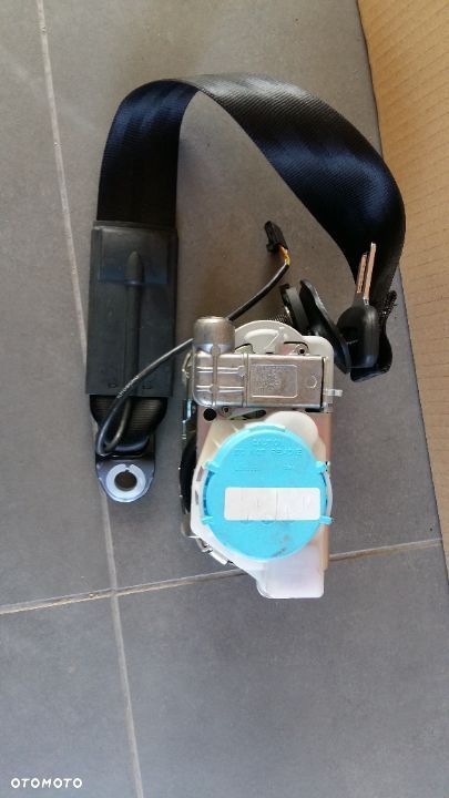 PAS BEZPIECZEŃSTWA LEWY AUDI R8 16- 4S7857705A - 2