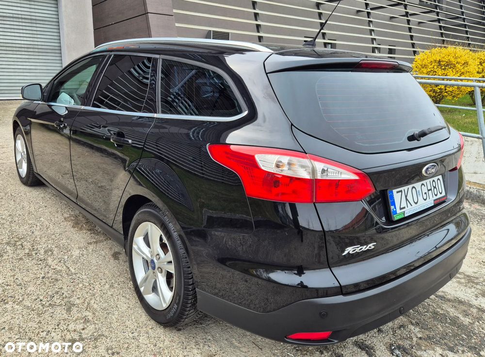 Ford Focus 1.0 EcoBoost Start-Stopp-System Champions Edition - 4