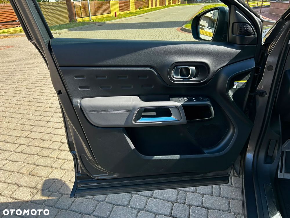 Citroën C5 Aircross 1.6 PureTech Shine EAT8 - 32