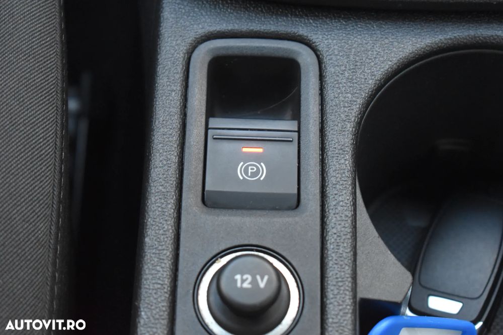 Audi A3 ack 2.0 30 TDI Basic - 37