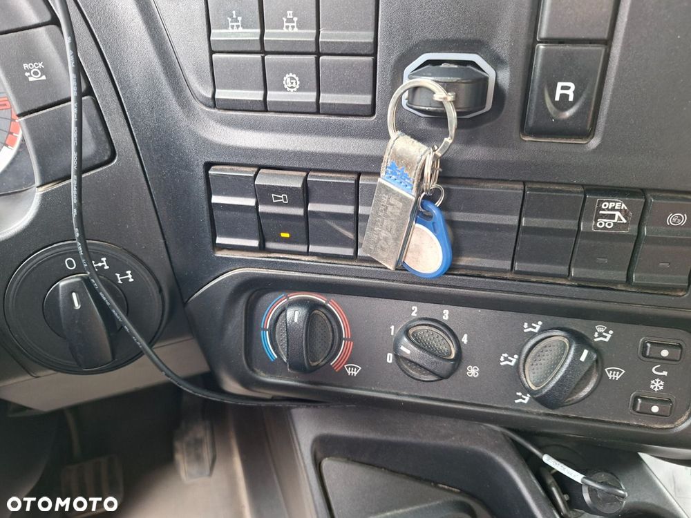 Iveco X - Way 480 8X4 - 21