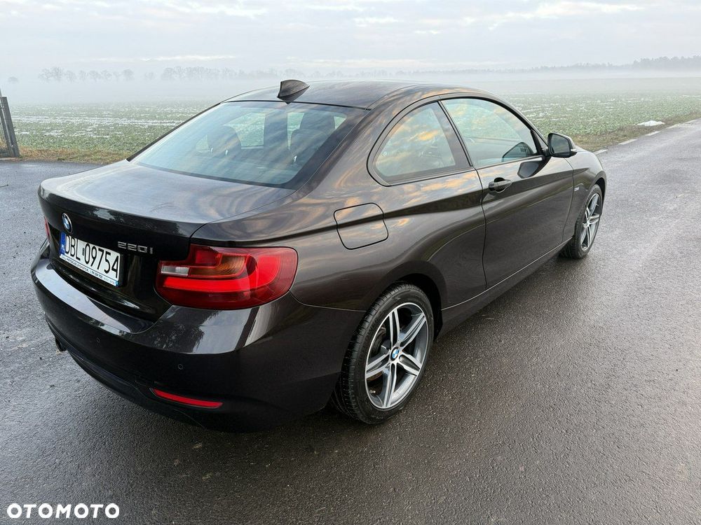 BMW Seria 2 220i Sport Line - 16