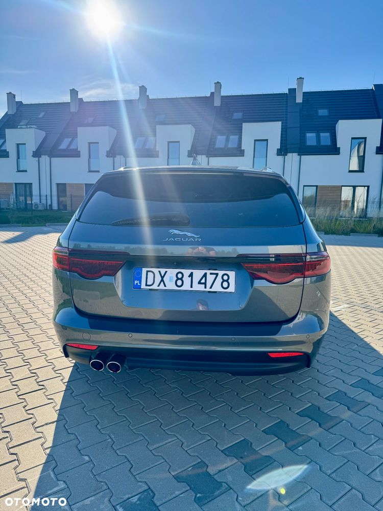 Jaguar XF 20d R-Sport - 9