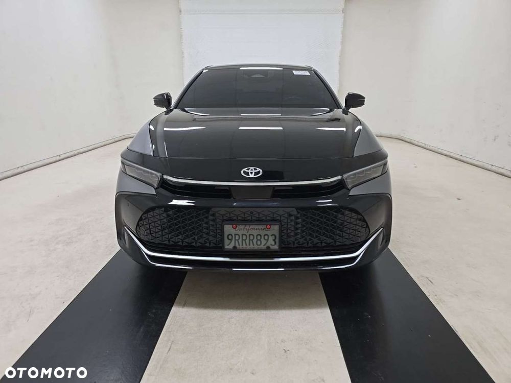 Toyota Crown - 8