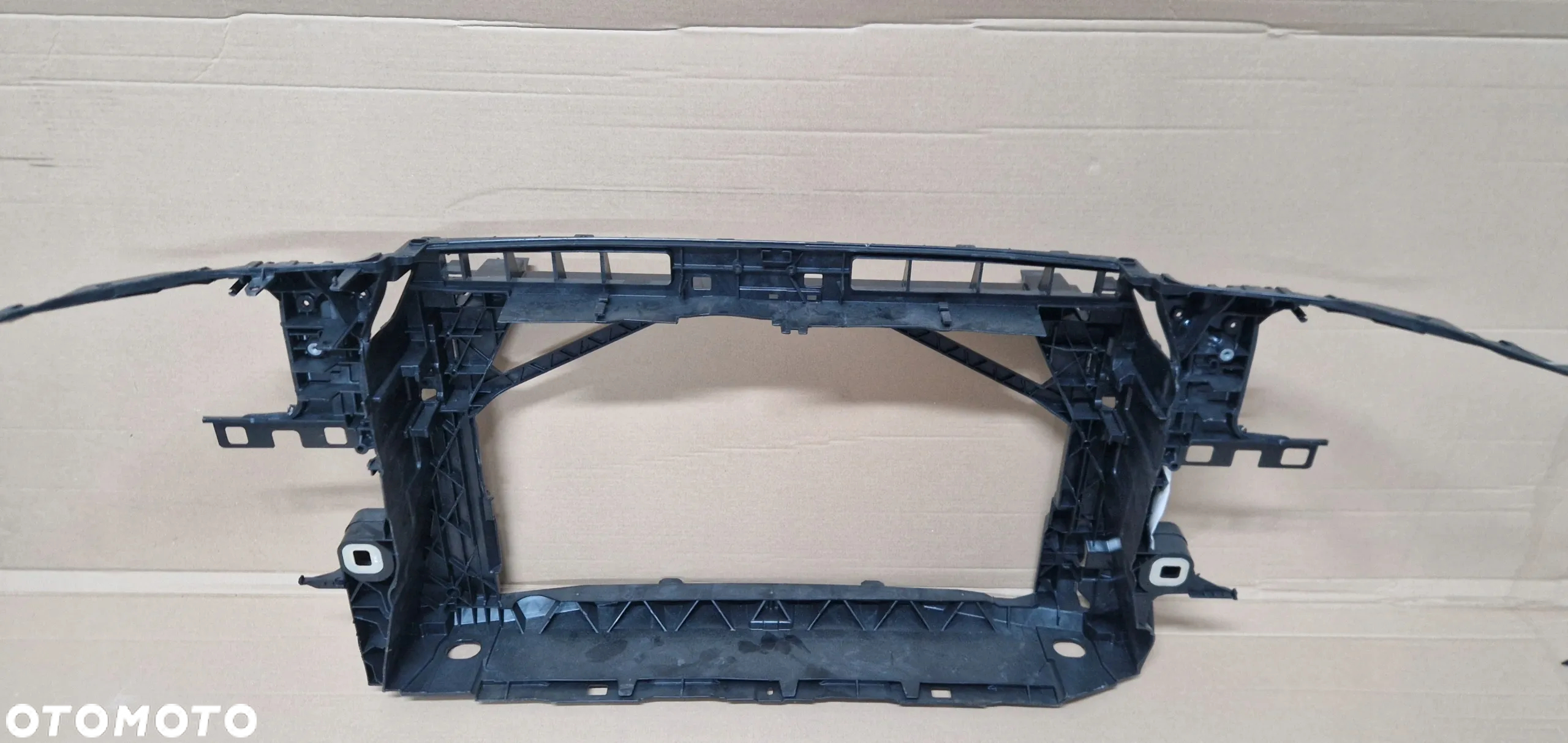 AUDI A3 8Y0 WZMOCNIENIE PAS PRZEDNI AUDI A3 8Y0805588 - 7