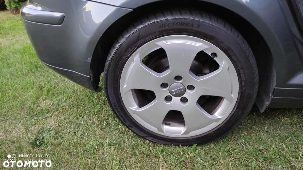 Audi A3 Sportback 2.0 TDI Ambiente - 10