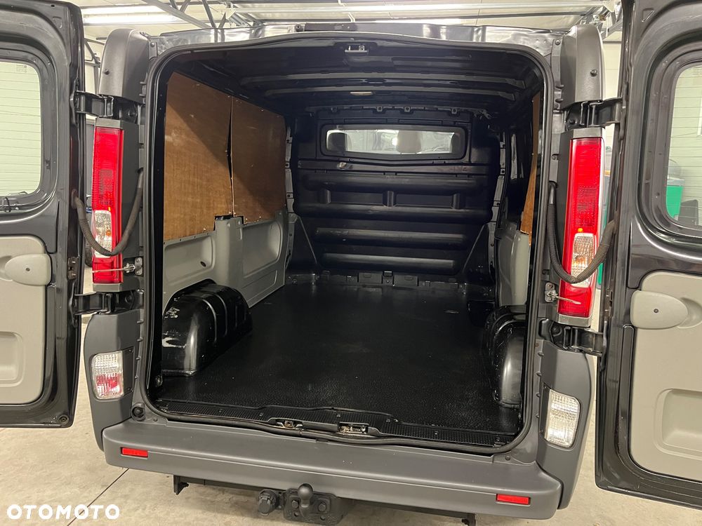 Opel Vivaro - 20