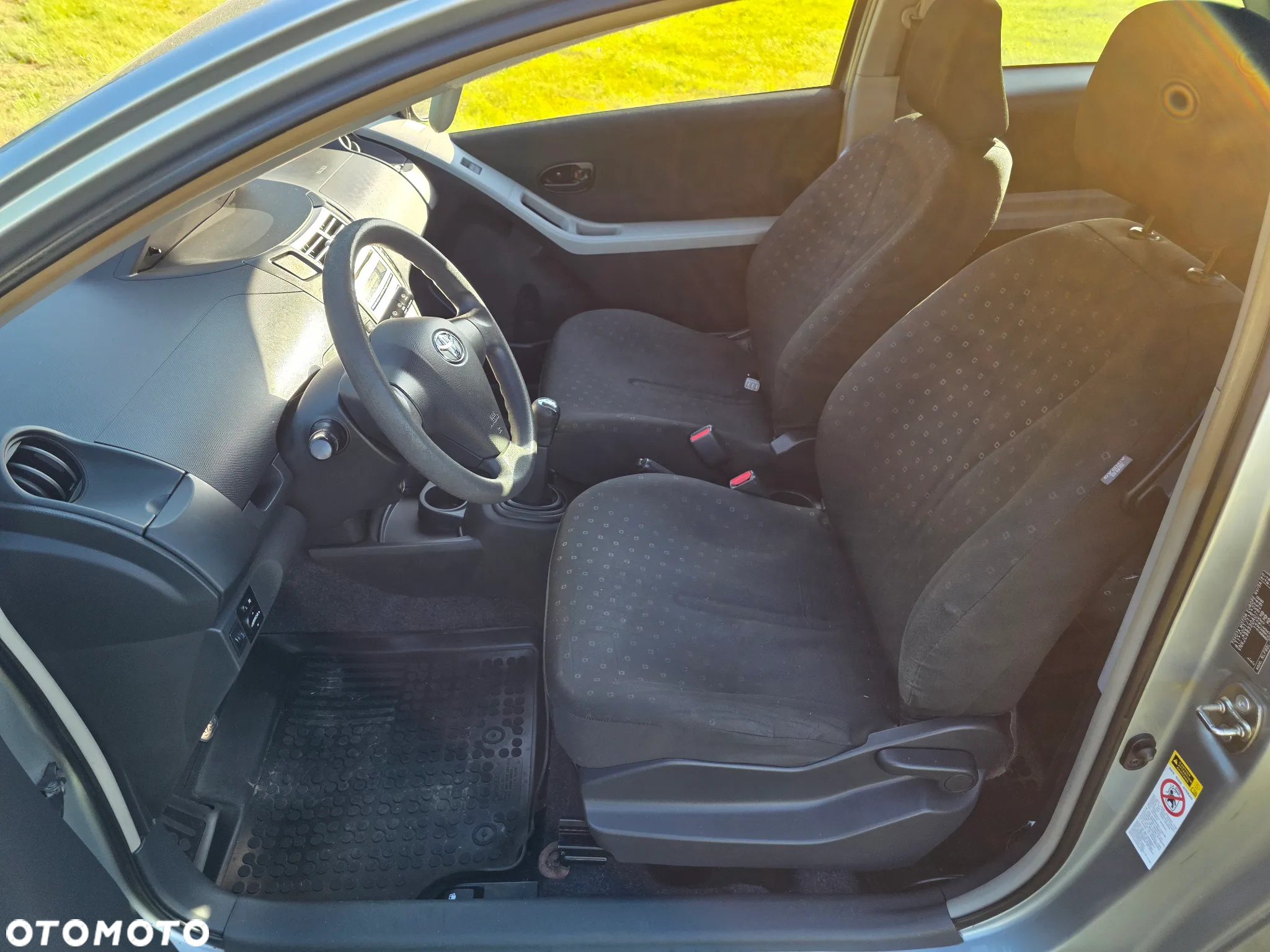 Toyota Yaris 1.4 D-4D - 28