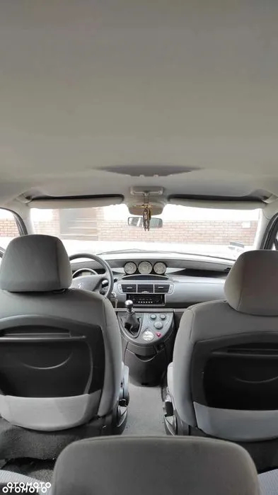 Peugeot 807 - 5