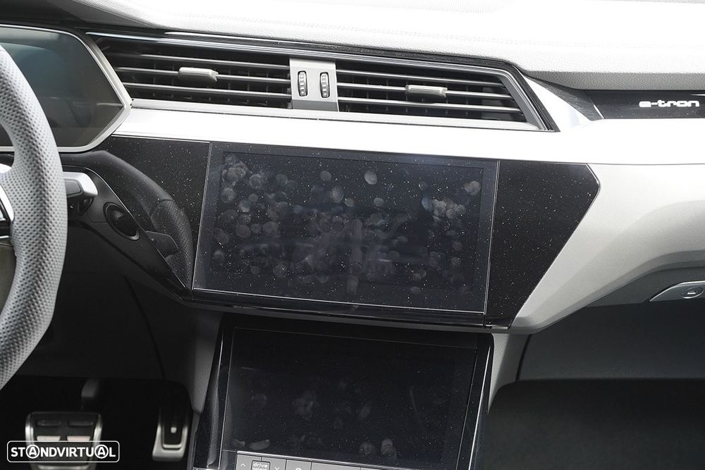 Audi Q8 e-Tron Sportback 50 quattro S line - 8