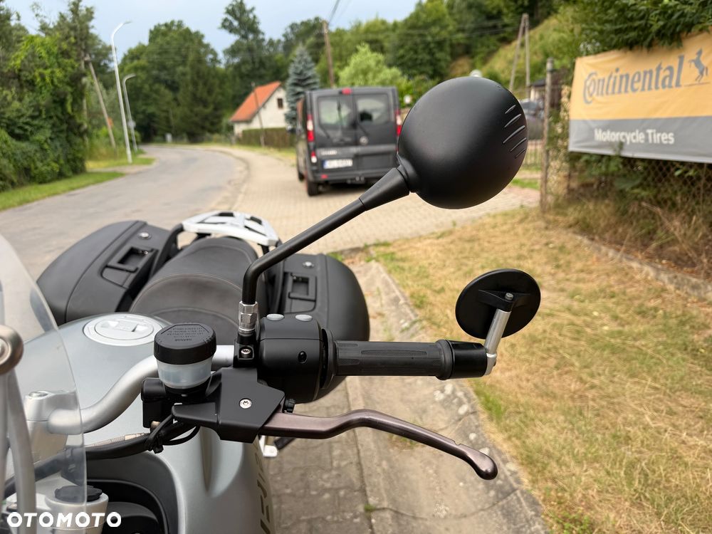 BMW R - 9