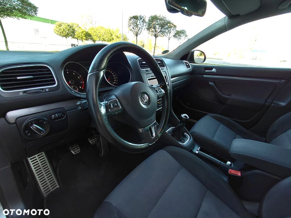 Volkswagen Golf 1.2 TSI BlueMotion Technology Style - 24