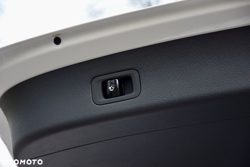 Mercedes-Benz GLC 220 d 4-Matic - 25