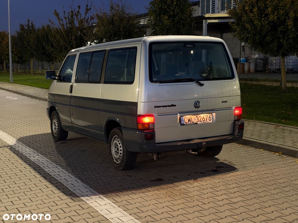 Volkswagen Caravelle - 4