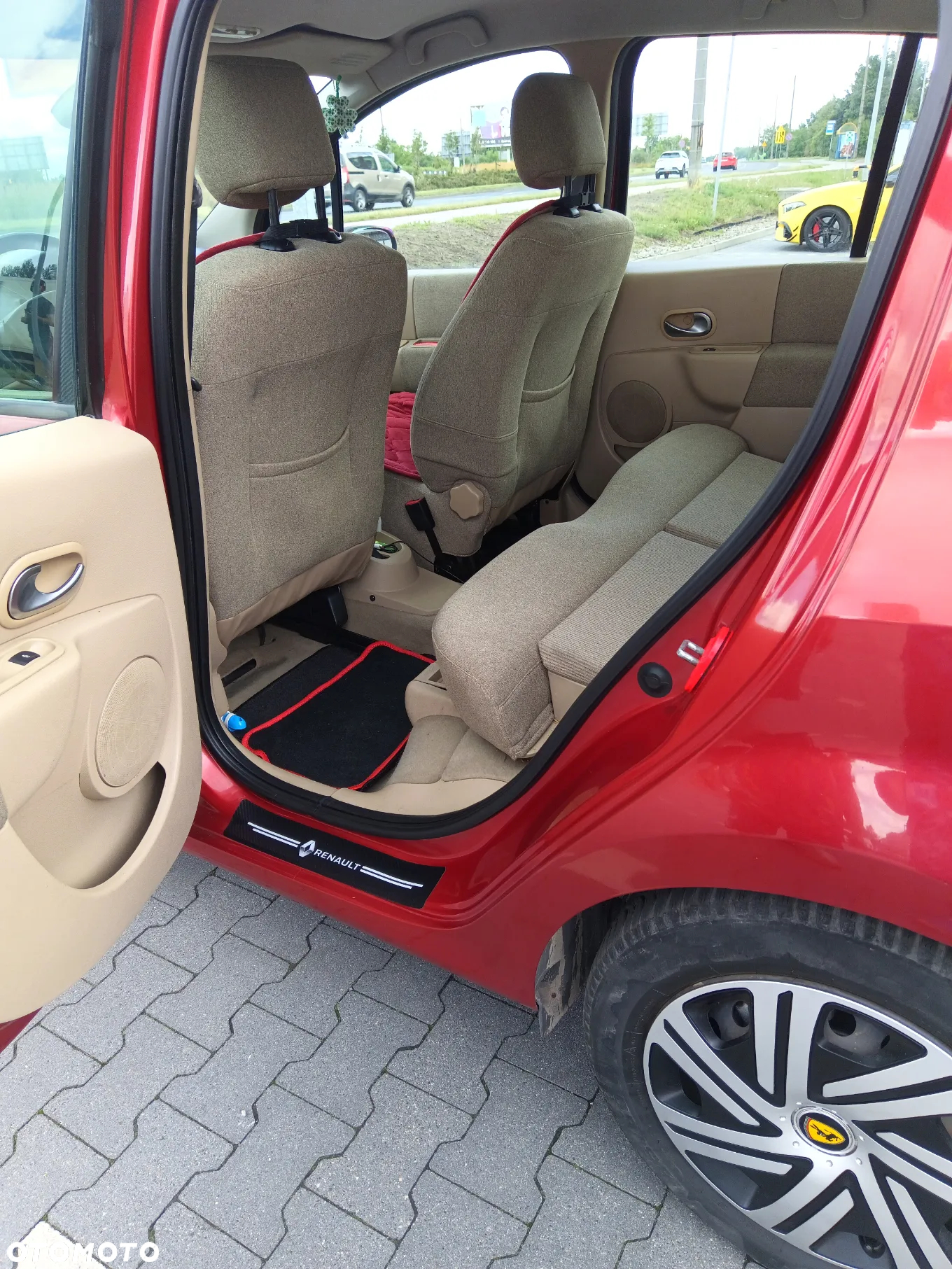 Renault Modus 1.4 Confort Privilege - 6