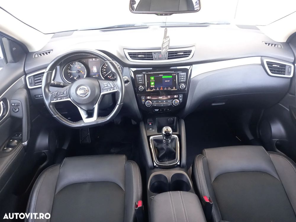 Nissan Qashqai 1.5 DCI TEKNA - 11