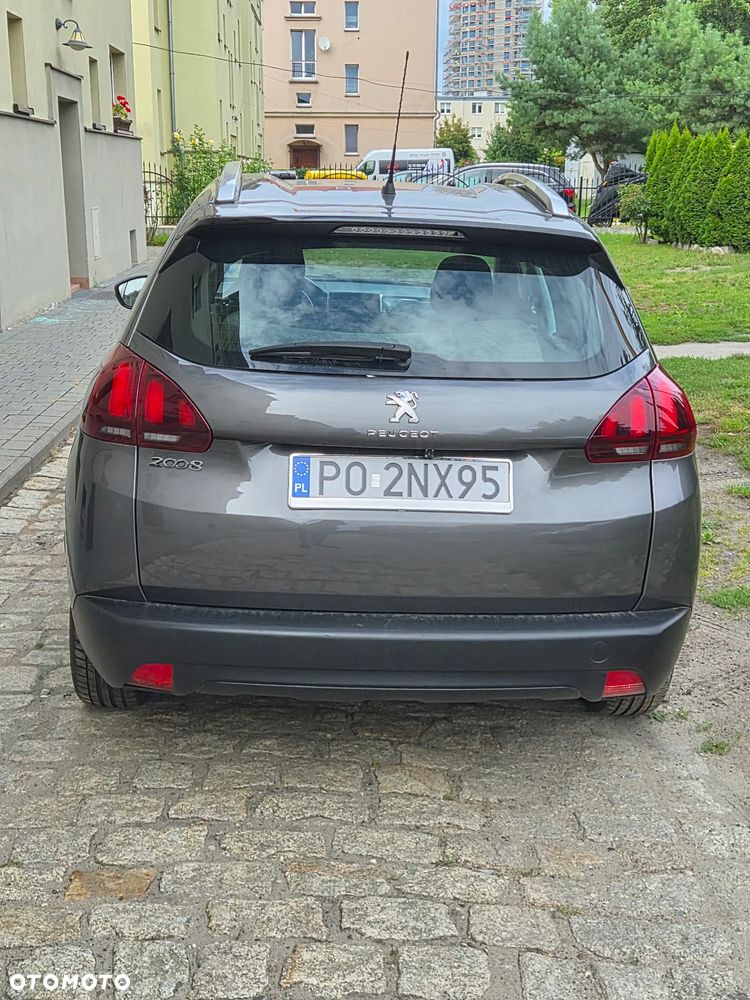 Peugeot 2008 1.2 Pure Tech Active - 3