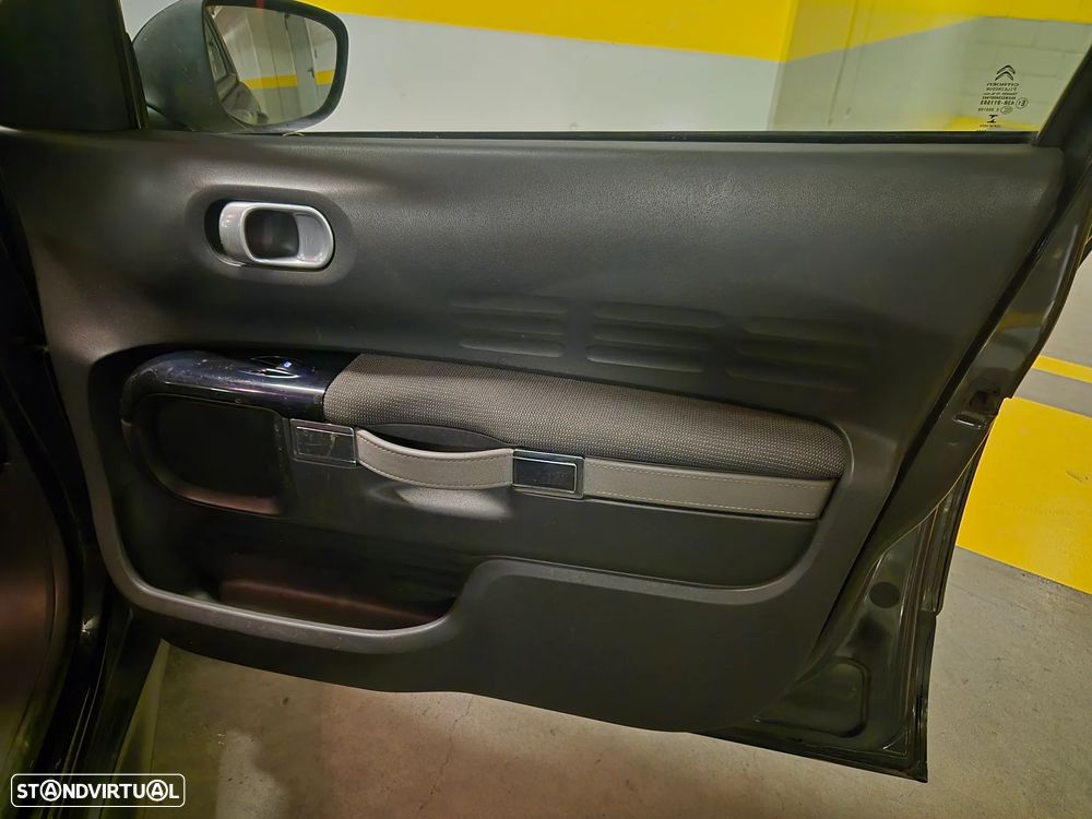 Citroën C4 Cactus BlueHDi 100 Stop&Start Feel - 32