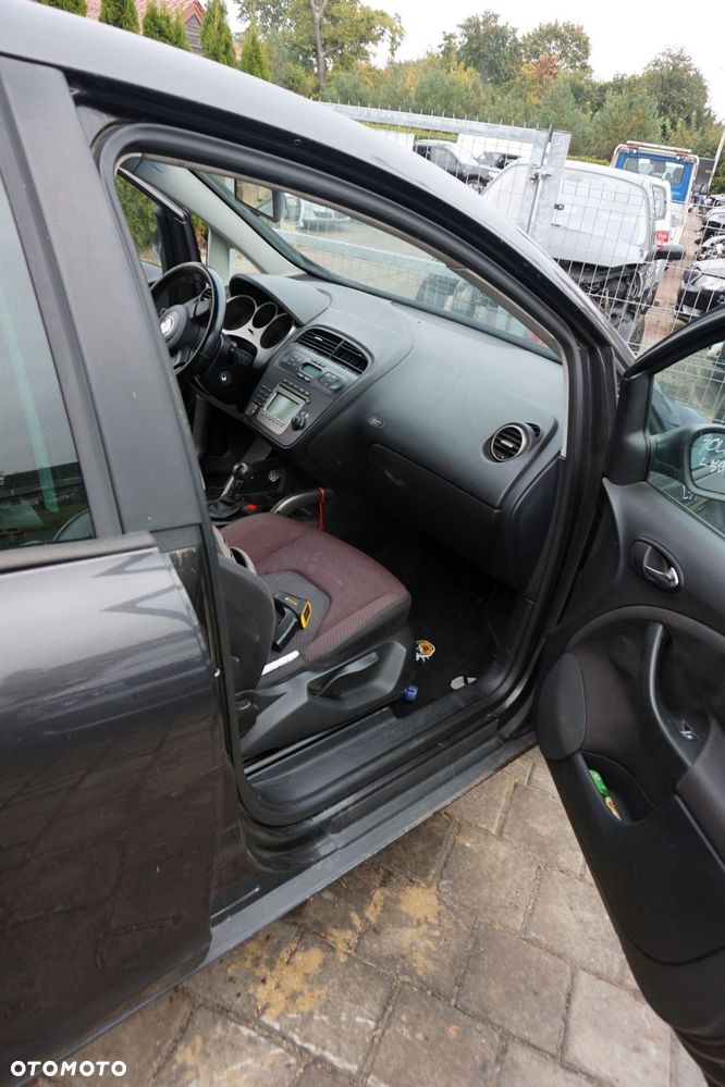 SEAT TOLEDO III 5P 2004 LS9N 2.0 TDI BKD 140KM GNE CZARNY na części - 16