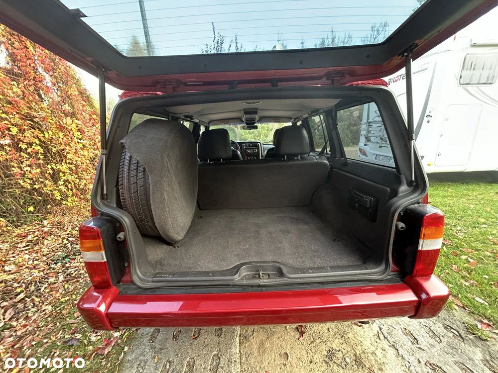 Jeep Cherokee - 5