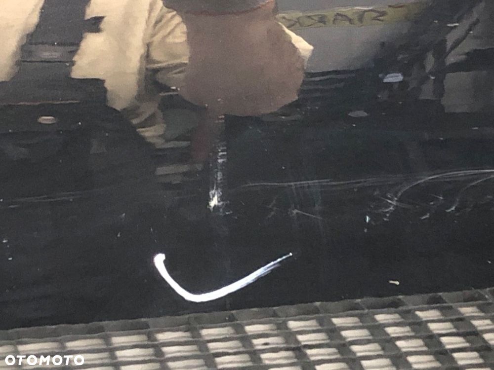 DRZWI PRAWY PRZÓD  BMW 5 (F10) 2009 - 2016 528 i xDrive 180 kW [245 KM] benzyna 2011 - 2016 - 4