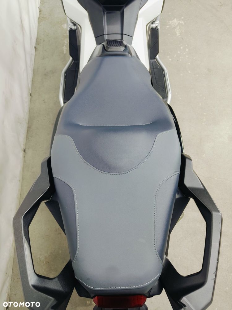 Honda X-ADV - 13