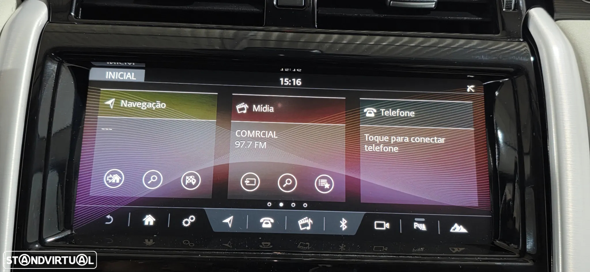 Land Rover Discovery 2.0 SD4 HSE Lusury Auto - 22