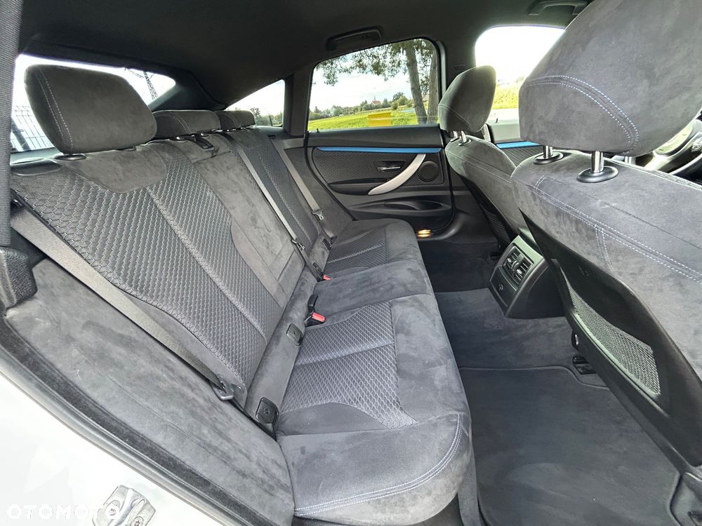 BMW Seria 3 318d M Sport - 24