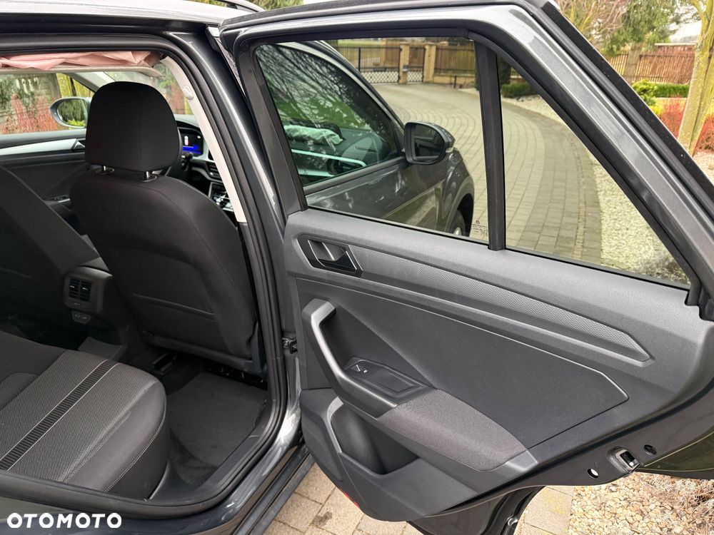 Volkswagen T-Roc 1.5 TSI Life Plus DSG - 23