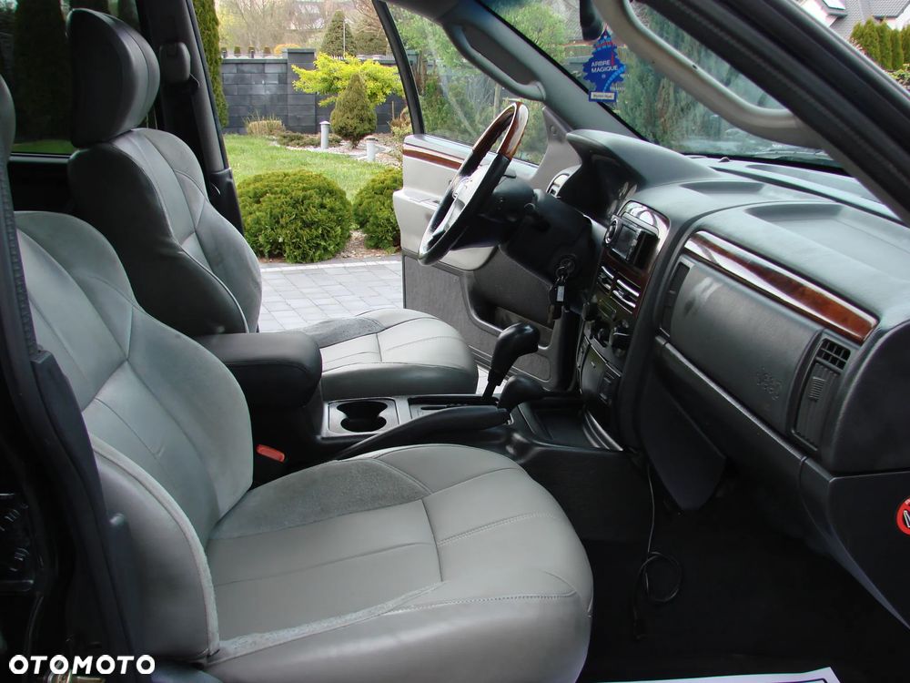 Jeep Grand Cherokee 2.7 CRD Limited - 22