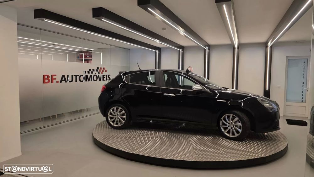 Alfa Romeo Giulietta 1.6 JTDm Progression - 8