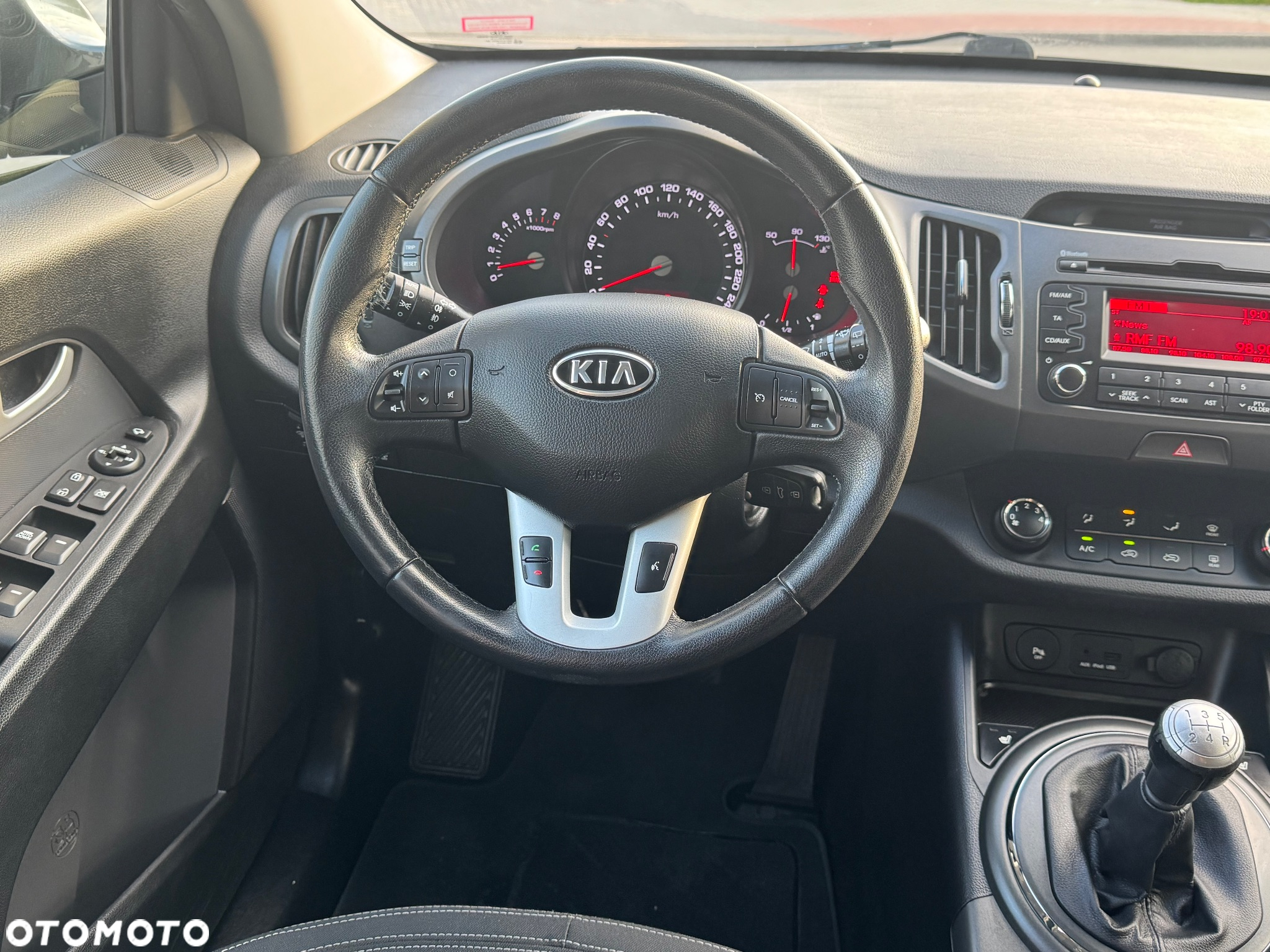 Kia Sportage 2.0 CVVT 2WD Vision - 23