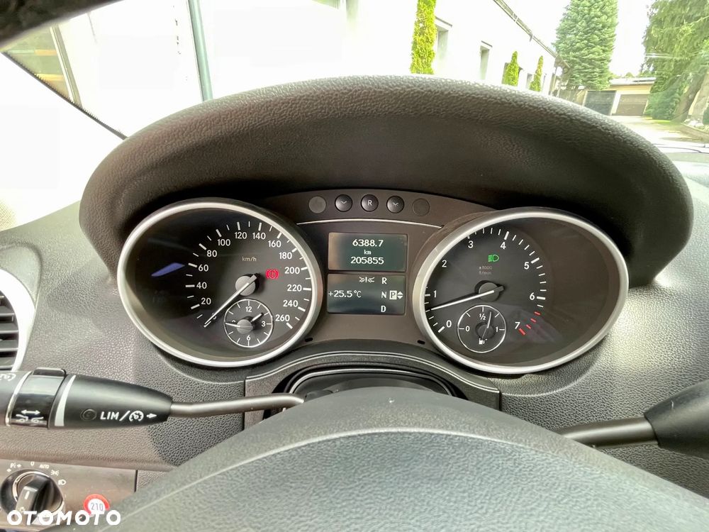 Mercedes-Benz ML - 19