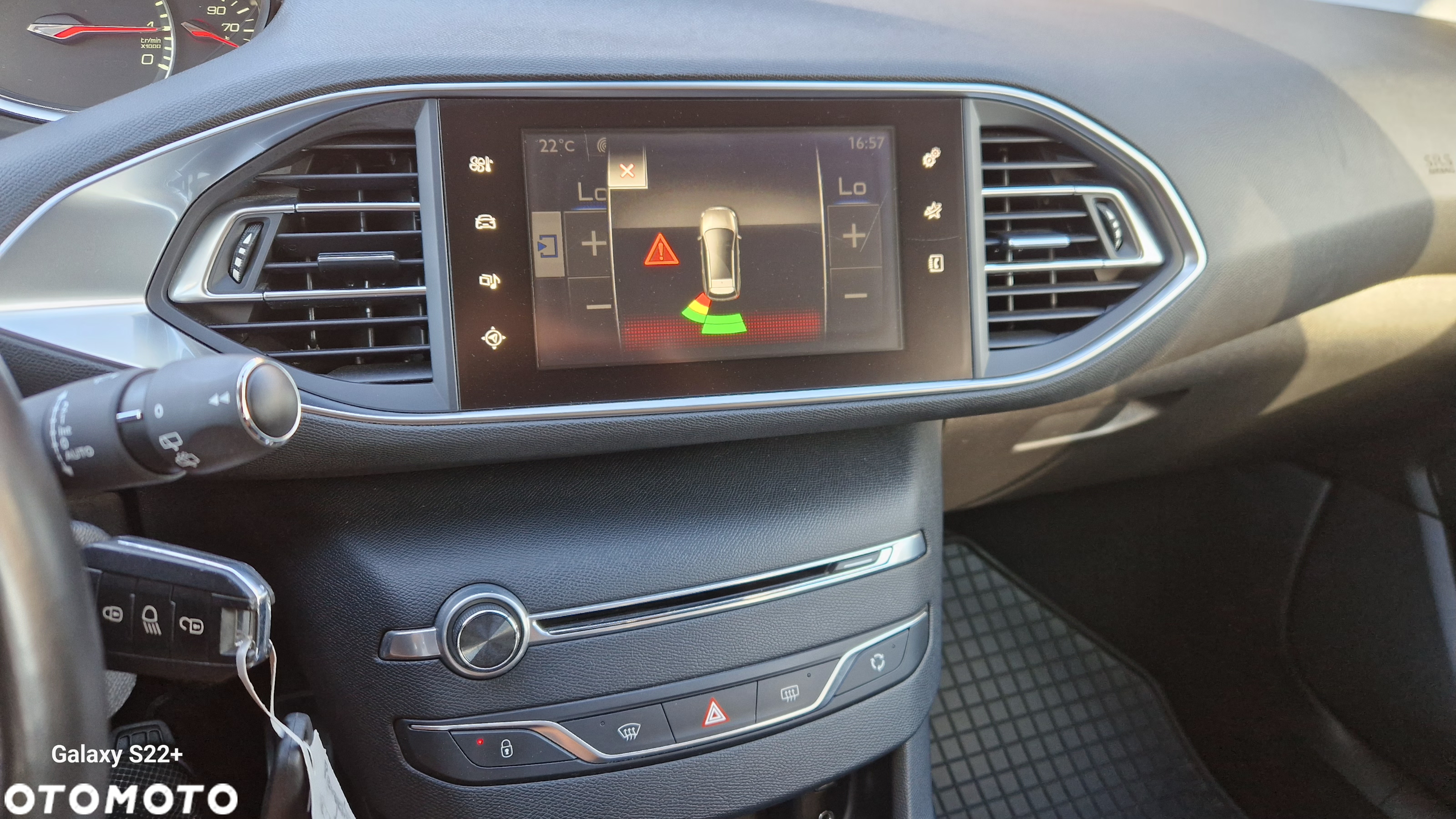 Peugeot 308 SW PureTech 130 Stop & Start Allure - 13