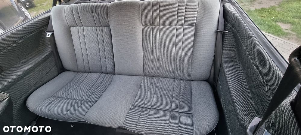 Volkswagen Golf - 16